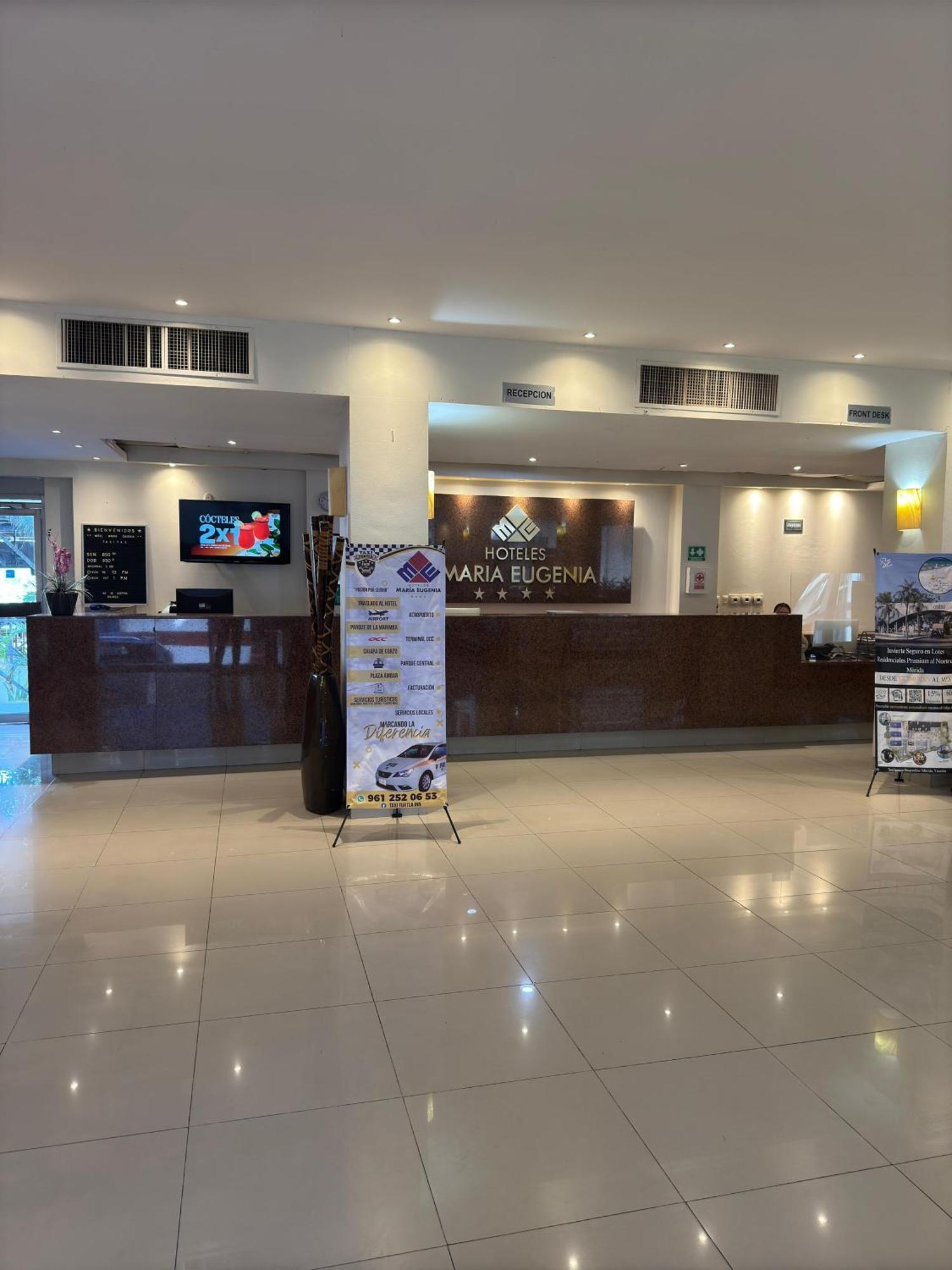 Hotel Maria Eugenia Тустла-Ґутьєррес Екстер'єр фото