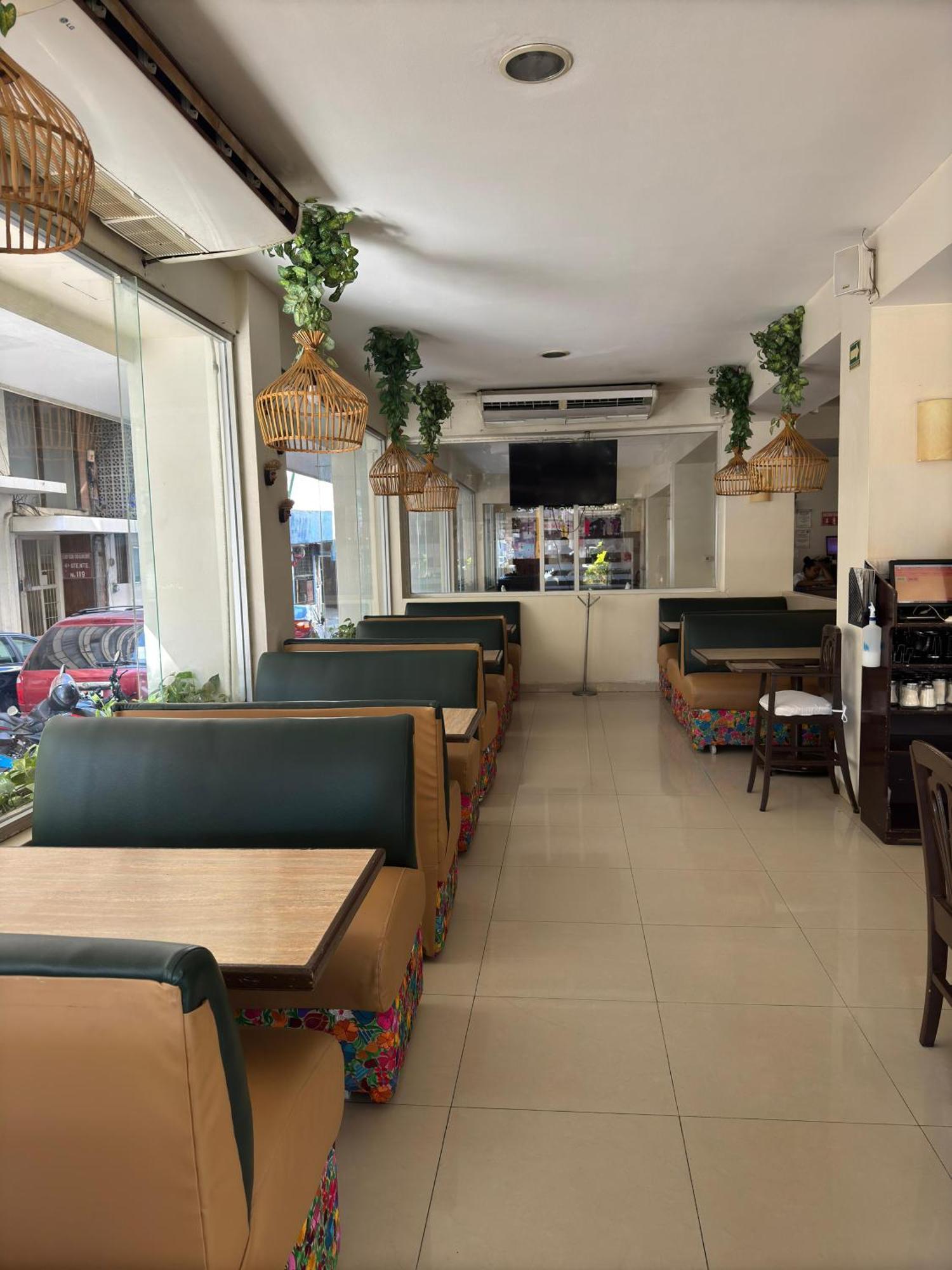 Hotel Maria Eugenia Тустла-Ґутьєррес Екстер'єр фото